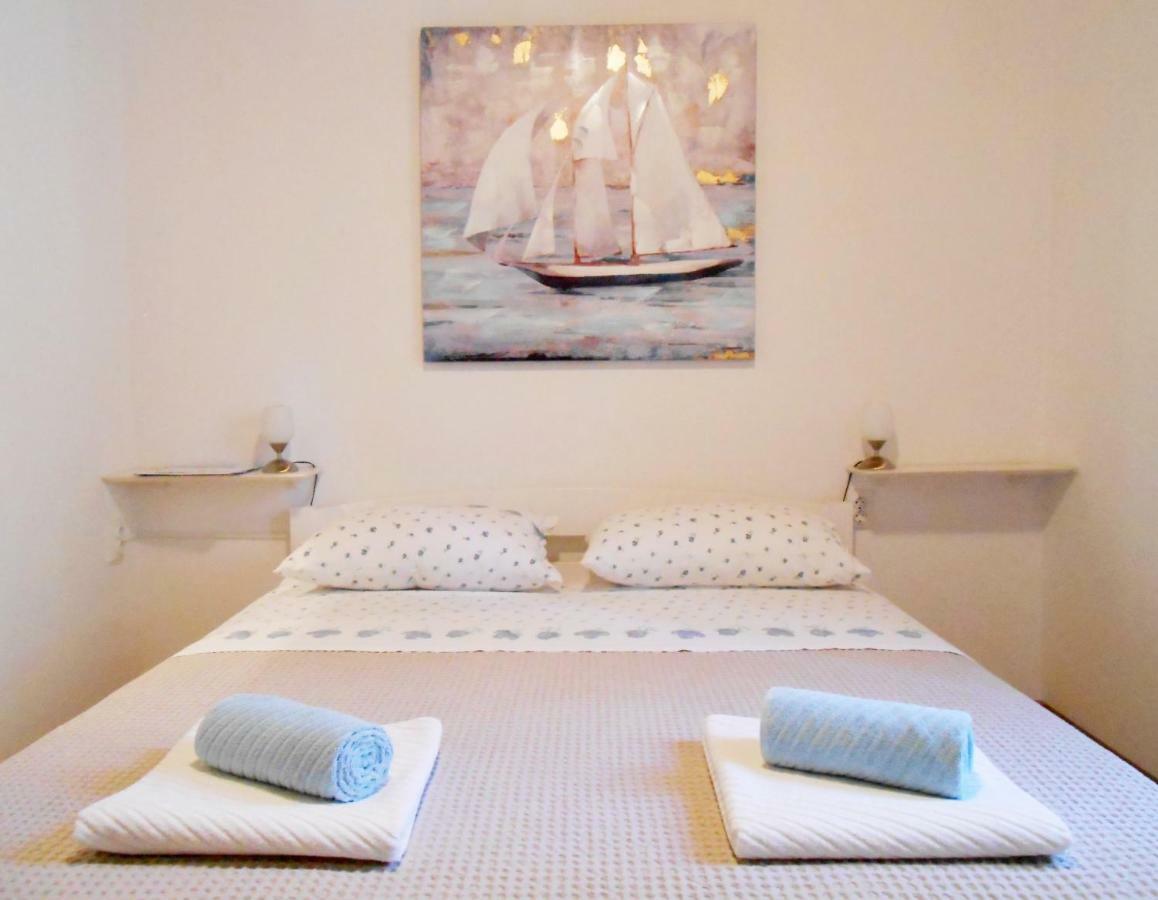 Bed and Breakfast Bed & Breakfast Susovic à Lastovo Extérieur photo