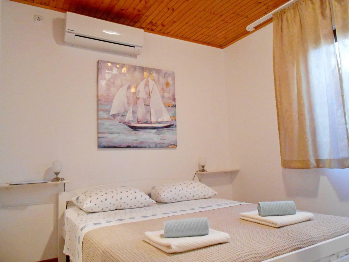 Bed and Breakfast Bed & Breakfast Susovic à Lastovo Extérieur photo